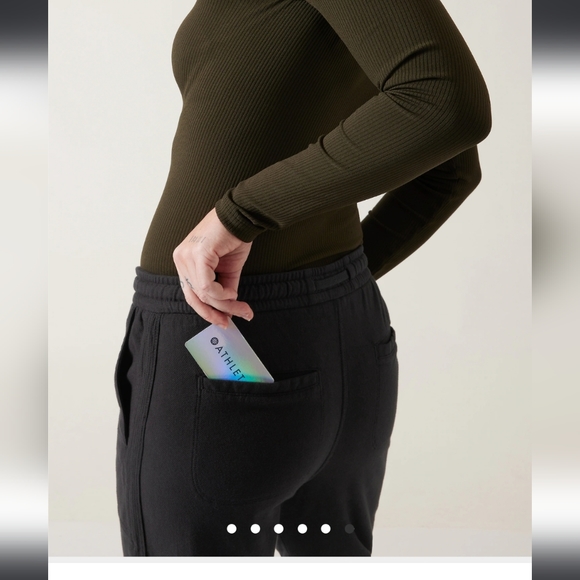 *Athleta Farallon jogger 26, cygr color, organic cotton, NWT - Picture 11 of 16